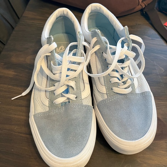 Vans old skool sneakers Blue and White skate shoes. Mens 8.5. Womens 10. - Picture 3 of 5